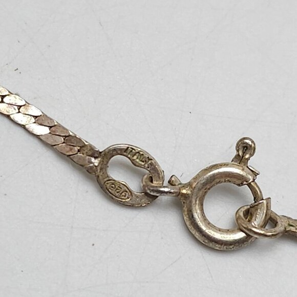 Sterling Silver Italy Herringbone Chain Necklace 19.75in 3.49g Vintage - Picture 3 of 5